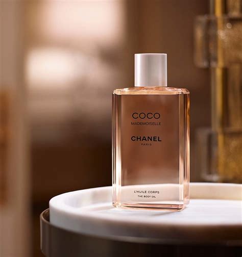 perfume en barra chanel|EAU DE PARFUM 200 ML Y ACEITE PARA EL CUERPO 250 .